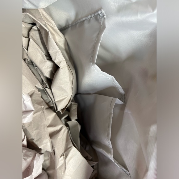 Hello Kitty Clearance Price is Firm! Large White Pink Shoulder Crossbody Bag - Picture 10 of 11